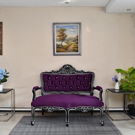 Take A Rest Hotel Bangkok Esterno foto